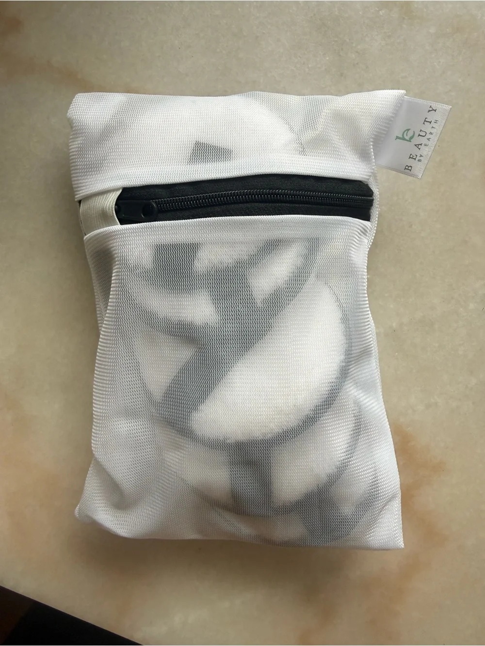 Beauty Depot White Mesh Makeup Brush and Sponge Travel Bag